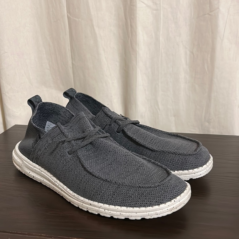 EUC Hey Dude Wally Halo Dark Grey Casual Sneakers